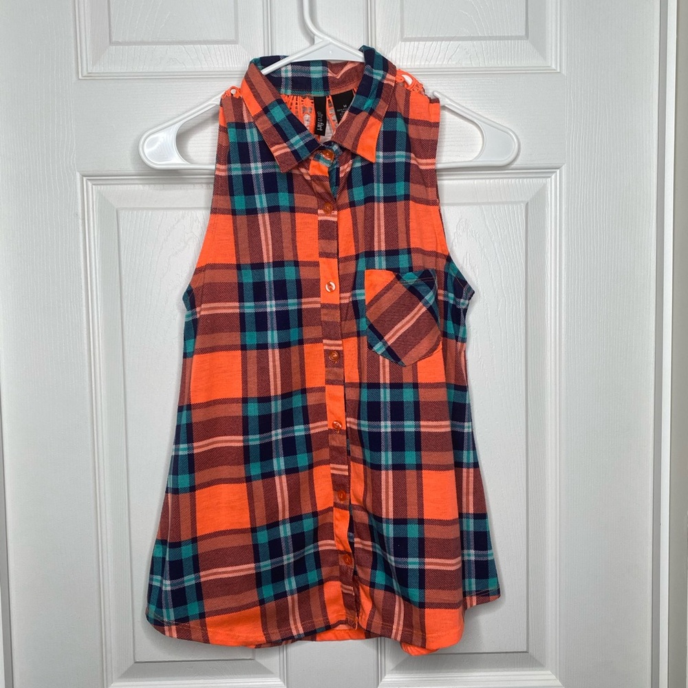 Sleeveless Button Down